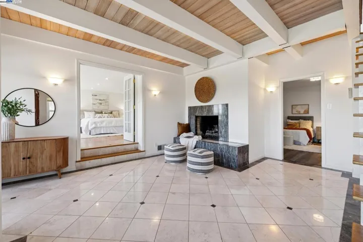 2140 Pullman Ave, Belmont, California 94002