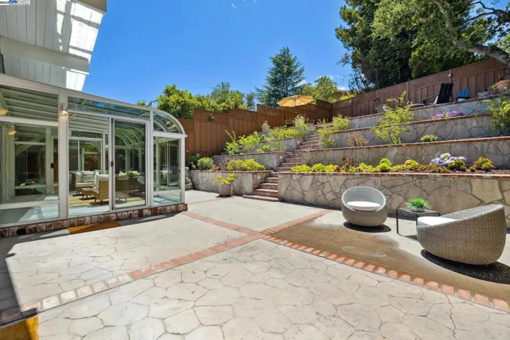 2140 Pullman Ave, Belmont, California 94002
