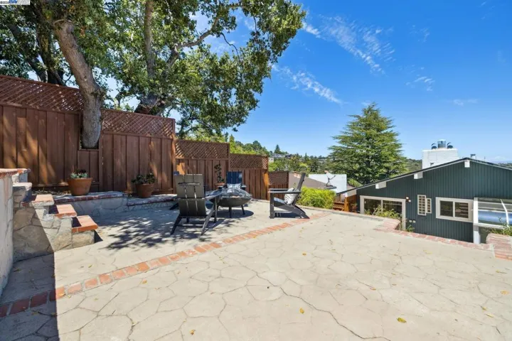 2140 Pullman Ave, Belmont, California 94002