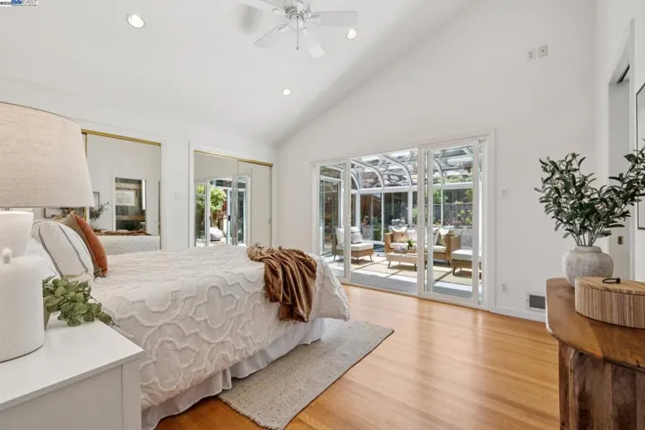 2140 Pullman Ave, Belmont, California 94002