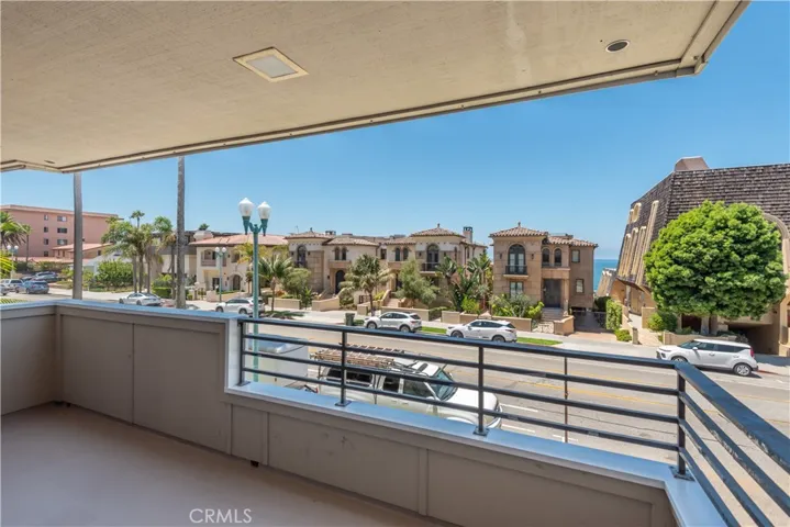 700 Esplanade 2, Redondo Beach, California 90277