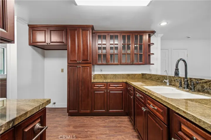 700 Esplanade 2, Redondo Beach, California 90277
