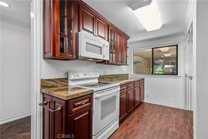 700 Esplanade 2, Redondo Beach, California 90277