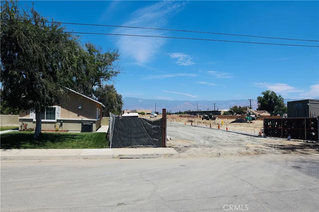 25432 Park, Loma Linda, California 92354 home-pic-65