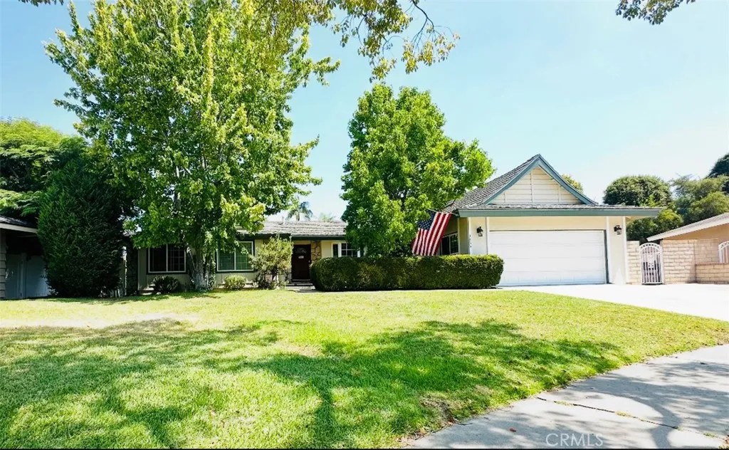 1655 Valley Lane, Fullerton, California 92833 home-pic-0