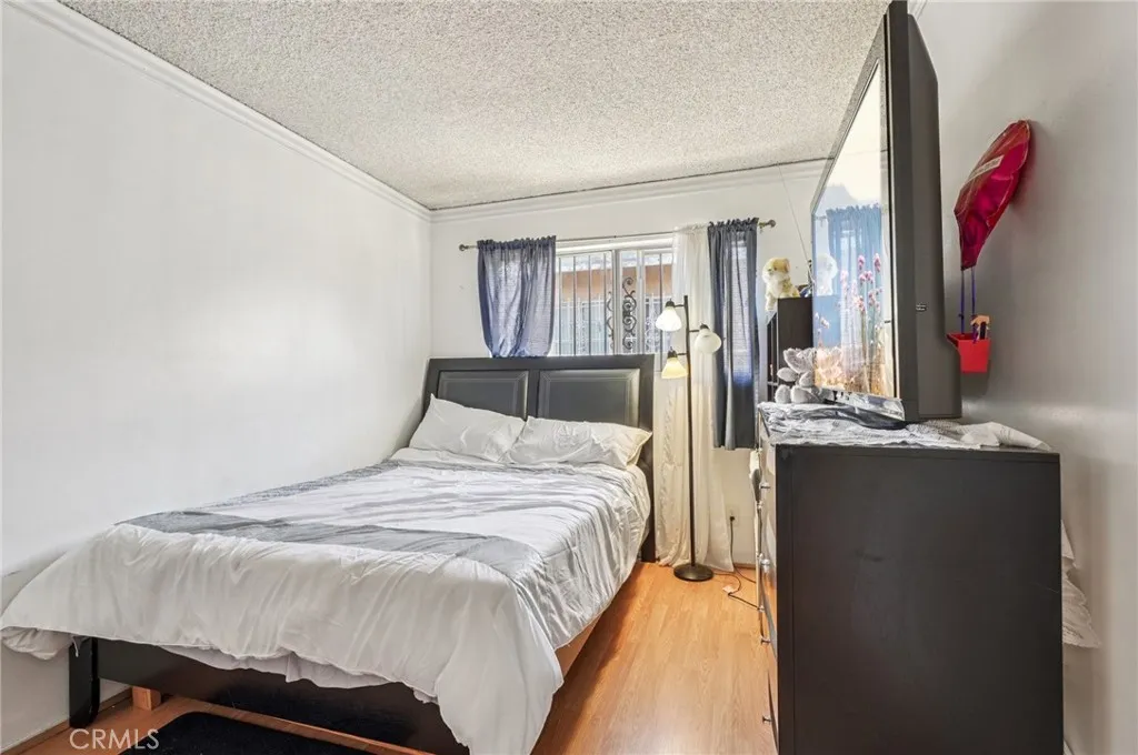 826 Del Valle Avenue, La Puente, California 91744 home-pic-22