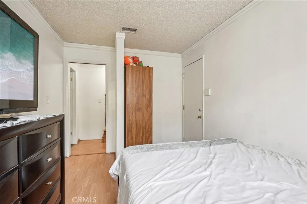 826 Del Valle Avenue, La Puente, California 91744 home-pic-23