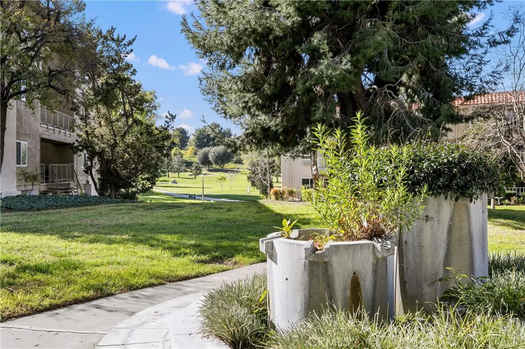 2369 Via Mariposa E 3c, Laguna Woods, California 92637 home-pic-62