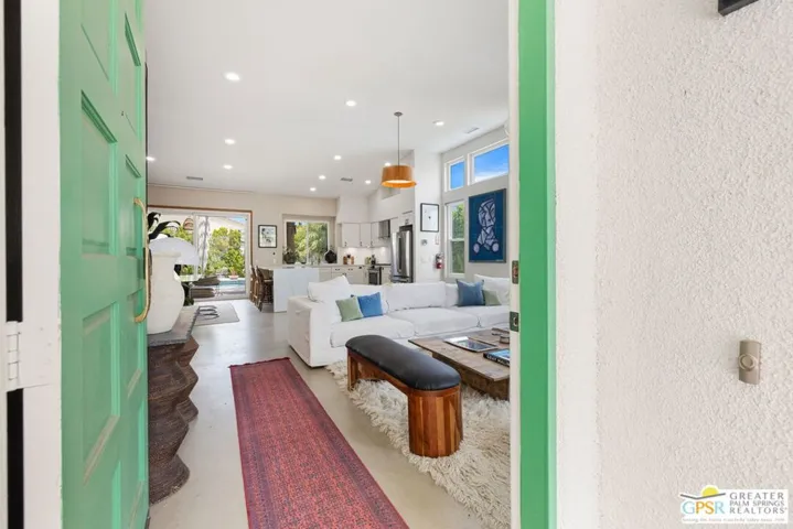 1122 E Via San Michael Road, Palm Springs, California 92262