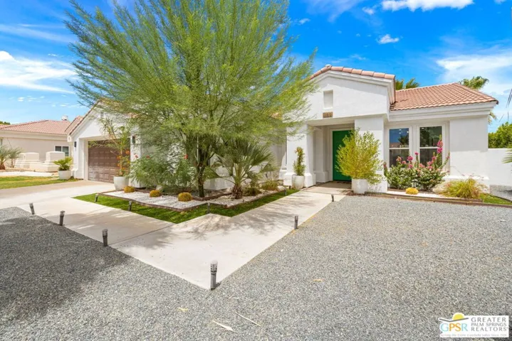 1122 E Via San Michael Road, Palm Springs, California 92262