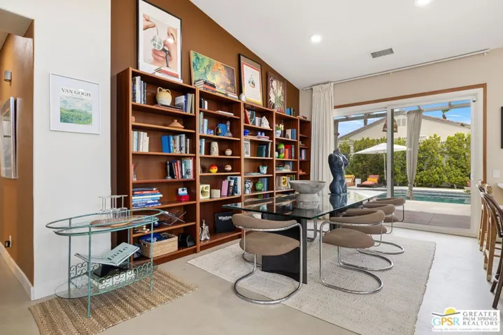 1122 E Via San Michael Road, Palm Springs, California 92262