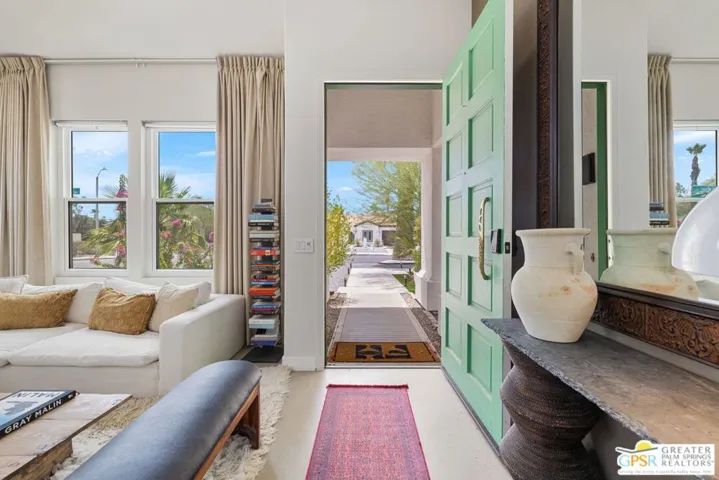 1122 E Via San Michael Road, Palm Springs, California 92262