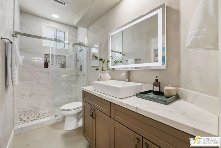 1122 E Via San Michael Road, Palm Springs, California 92262