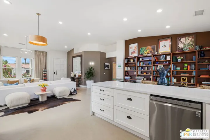 1122 E Via San Michael Road, Palm Springs, California 92262