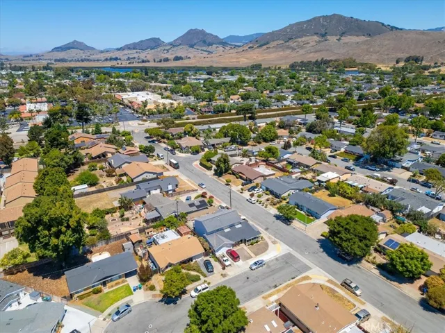 1731 Pico Court, San Luis Obispo, California 93405
