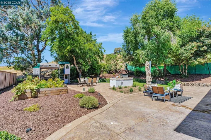 507 Hastings Dr, Benicia, California 94510