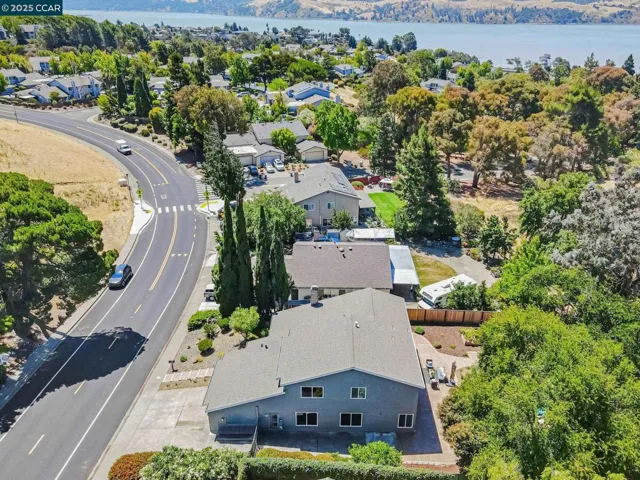 507 Hastings Dr, Benicia, California 94510