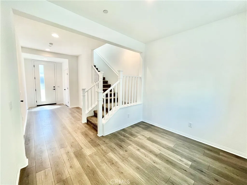 gallery-image 4