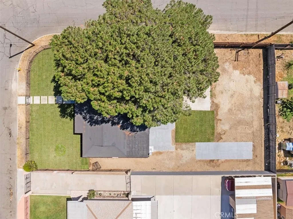 8316 Reseda Avenue, Fontana, California 92335 home-pic-43
