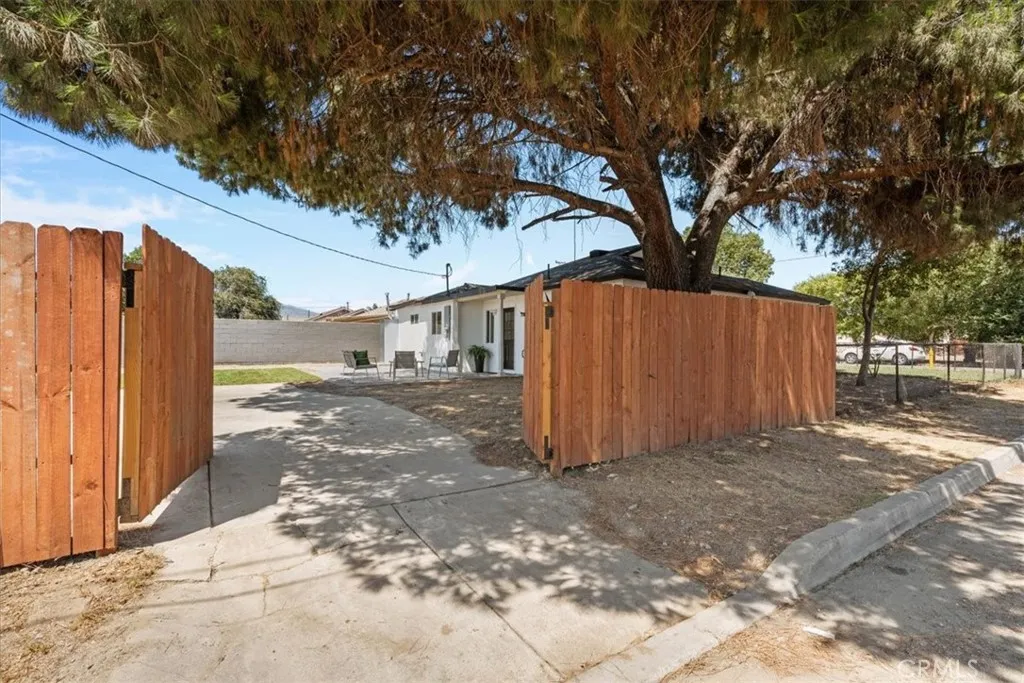 8316 Reseda Avenue, Fontana, California 92335 home-pic-38