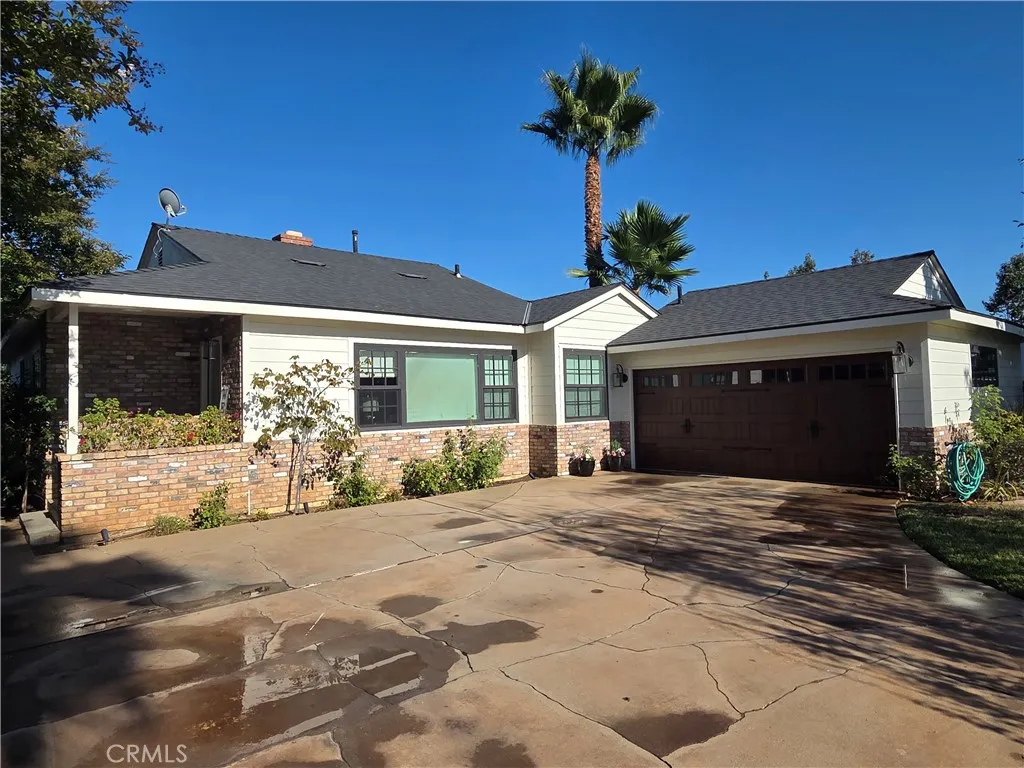 13562 Sandhurst Place, Santa Ana, California 92705, 3 Bedrooms Bedrooms, ,3 BathroomsBathrooms,Residential Lease,For Rent,Sandhurst,OC25172948