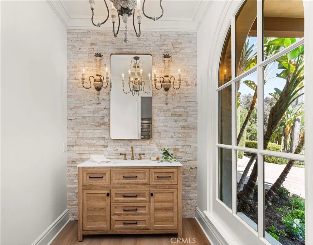 9622 Loma Street, Villa Park, California 92861 home-pic-27