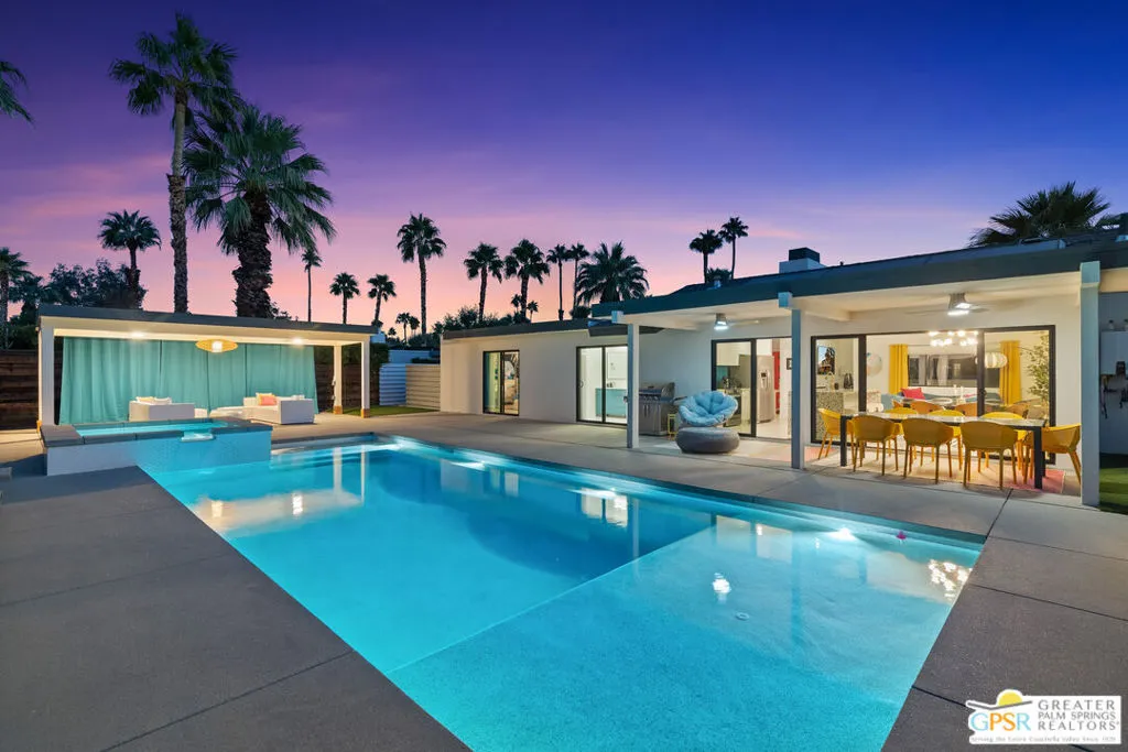 888 E El Conquistador, Palm Springs, California 92262 home-pic-69