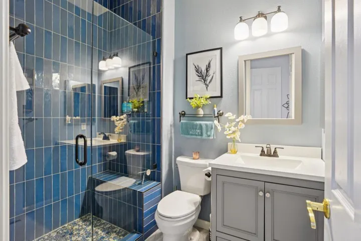 Guest Suite Bath