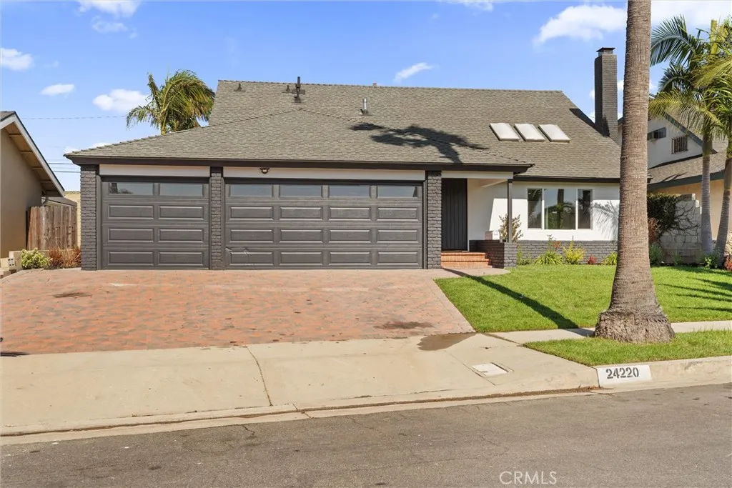 24220 Spicewood Lane, Harbor City, California 90710, 4 Bedrooms Bedrooms, ,3 BathroomsBathrooms,Residential,For Sale,Spicewood,DW25171006