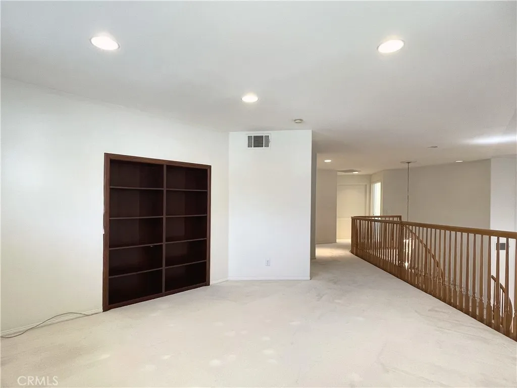 2nd floor loft