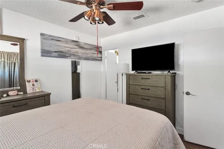 8012 Cottonwood Avenue, Hesperia, California 92345
