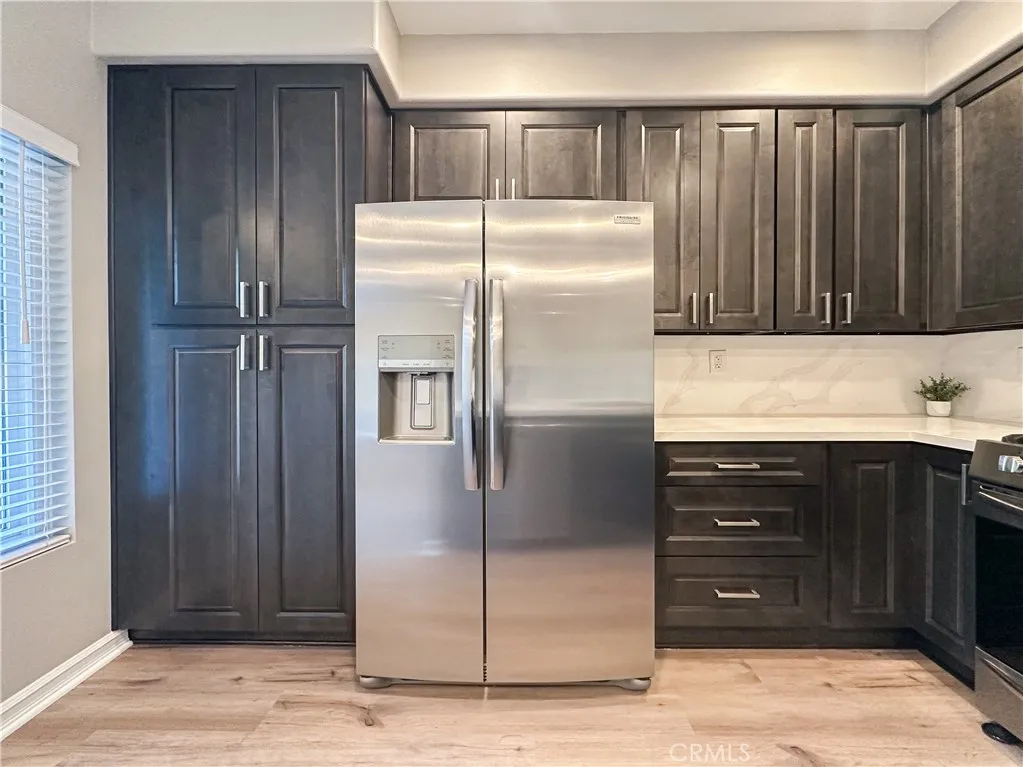 1012 S Country Glen Way, Anaheim, California 92808 home-pic-6