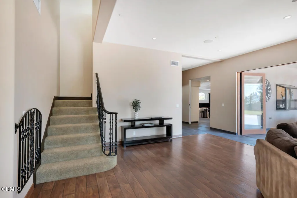 3181 Goldenspur Drive, Camarillo, California 93010 home-pic-42