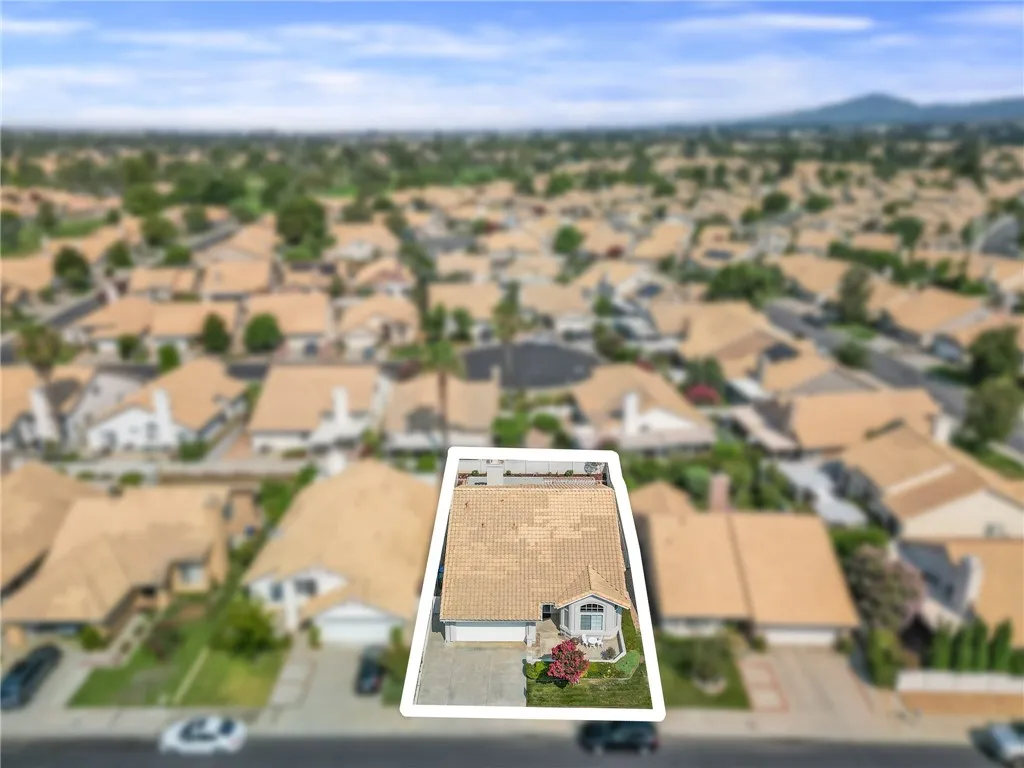 1173 Fairway Oaks Avenue, Banning, California 92220 home-pic-39