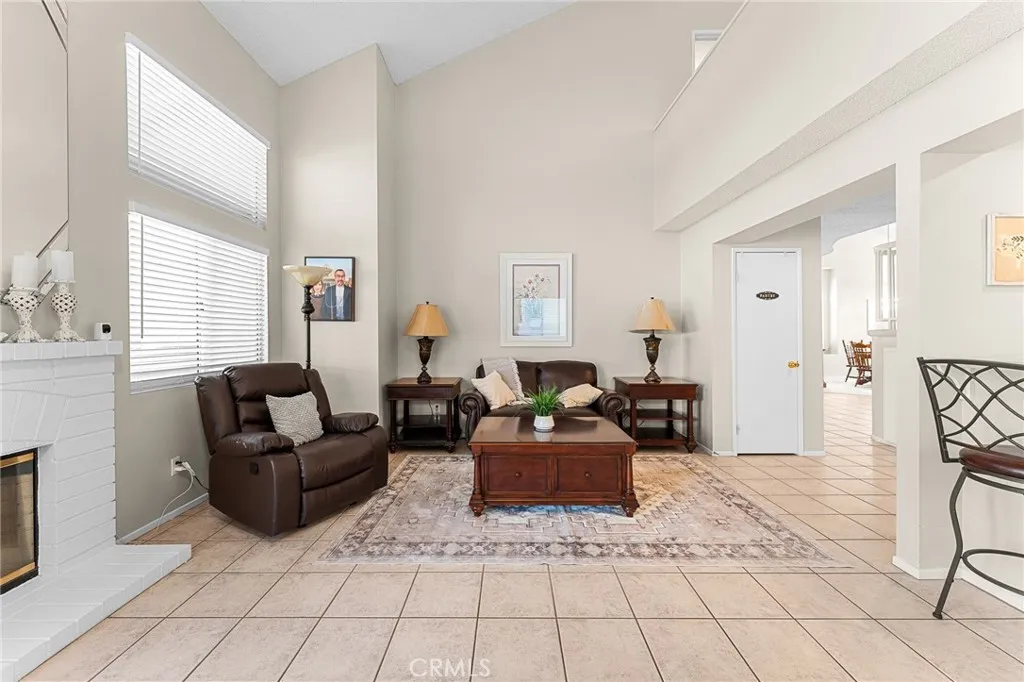 1173 Fairway Oaks Avenue, Banning, California 92220 home-pic-11