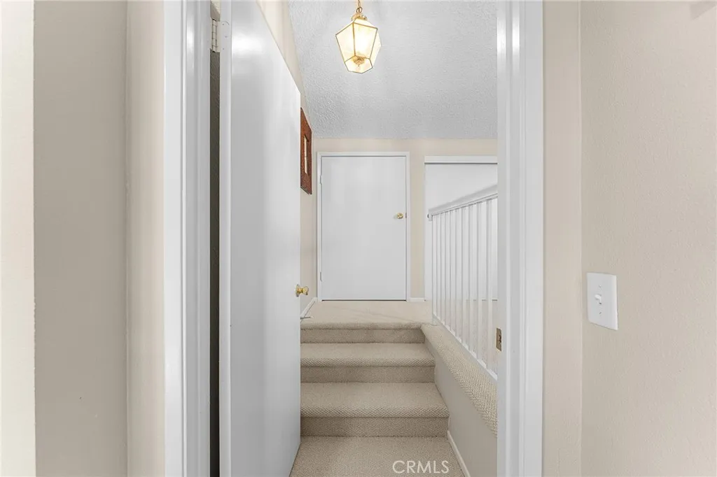 1173 Fairway Oaks Avenue, Banning, California 92220 home-pic-27