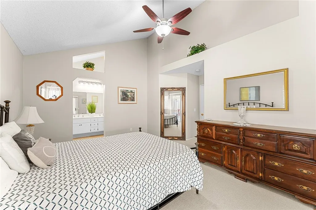 1173 Fairway Oaks Avenue, Banning, California 92220 home-pic-22