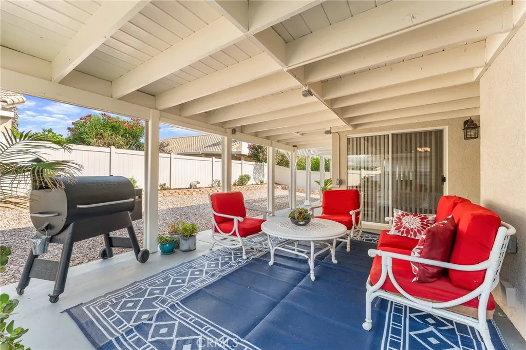 1173 Fairway Oaks Avenue, Banning, California 92220 home-pic-37