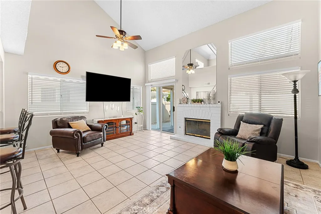 1173 Fairway Oaks Avenue, Banning, California 92220 home-pic-13