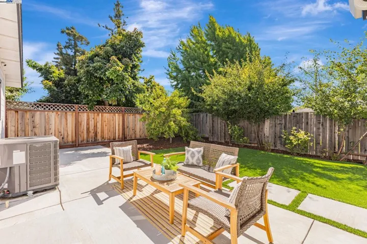 581 Kirk Ave, Sunnyvale, California 94085