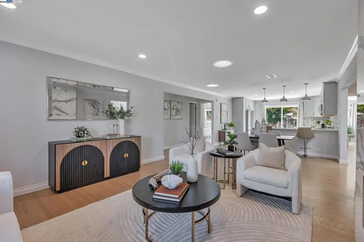 581 Kirk Ave, Sunnyvale, California 94085