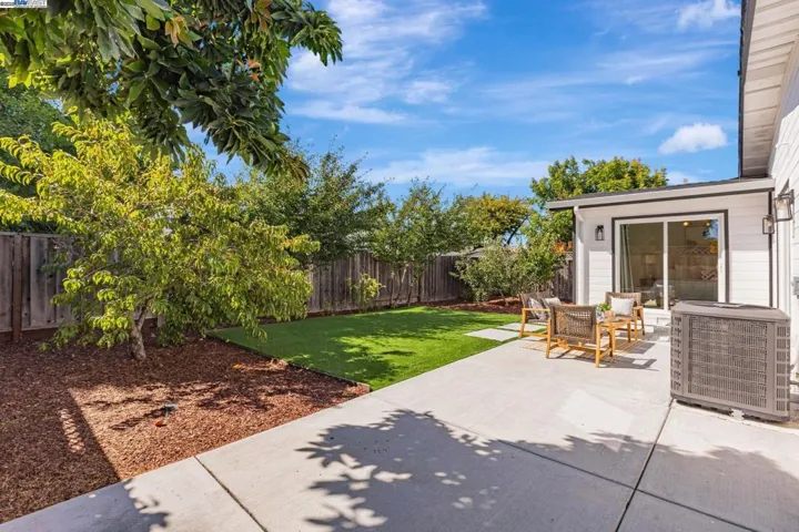 581 Kirk Ave, Sunnyvale, California 94085
