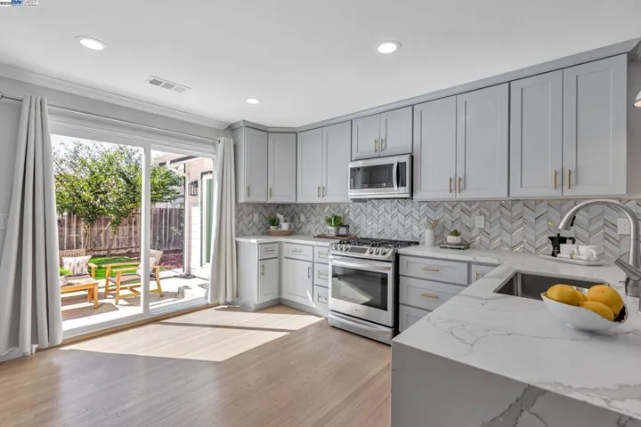 581 Kirk Ave, Sunnyvale, California 94085
