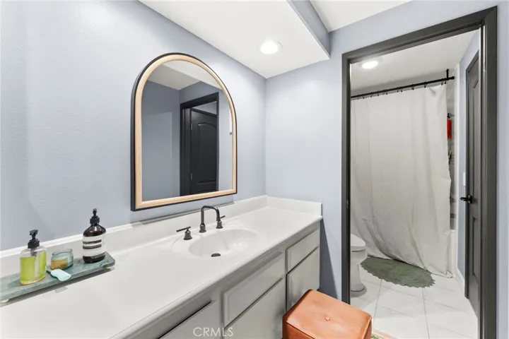 6519 E Camino Vista 4, Anaheim Hills, California 92807