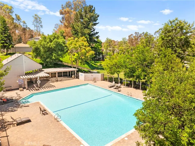 6519 E Camino Vista 4, Anaheim Hills, California 92807