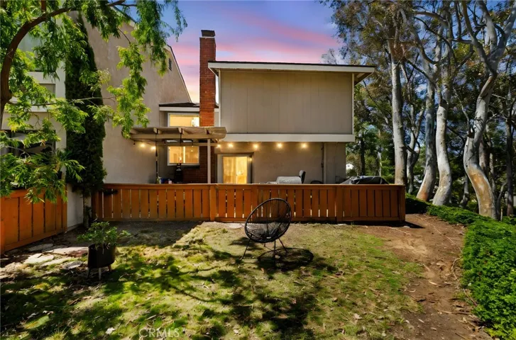 6519 E Camino Vista 4, Anaheim Hills, California 92807