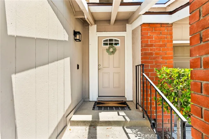 6519 E Camino Vista 4, Anaheim Hills, California 92807