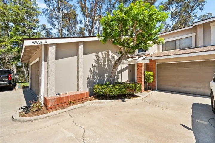 6519 E Camino Vista 4, Anaheim Hills, California 92807