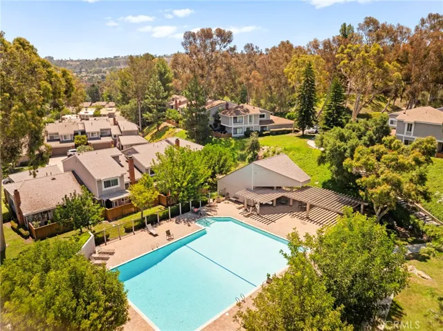 6519 E Camino Vista 4, Anaheim Hills, California 92807