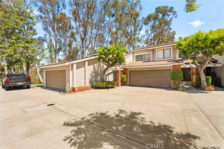 6519 E Camino Vista 4, Anaheim Hills, California 92807